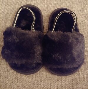 Baby Black Cozy Indoor Slippers Size 0-6months